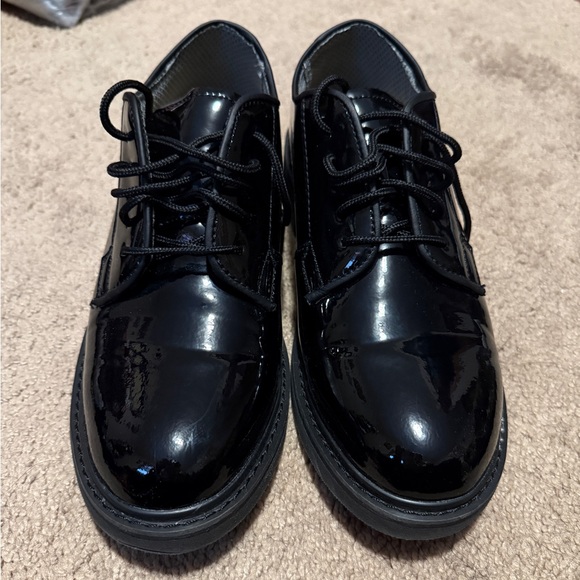Men’s Uniform Dress Patent Oxfords - Picture 1 of 6